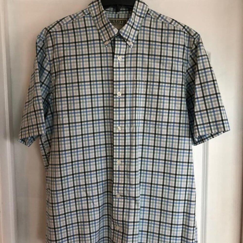 Duluth Trading Co. Men's Size M Button Down Shirt Short Sleeve Plaid